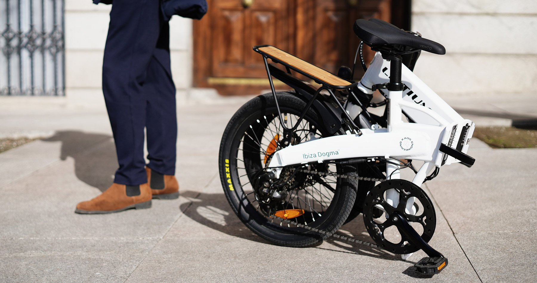 Ducati y sus nuevas bicicletas eléctricas plegables para campo y ciudad -  Iberobike